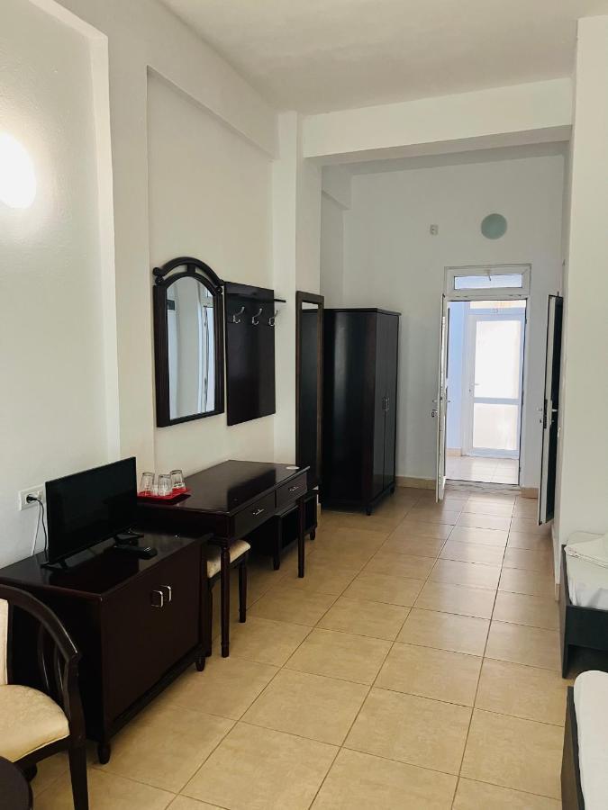 Hotel Perla Costinesti Esterno foto